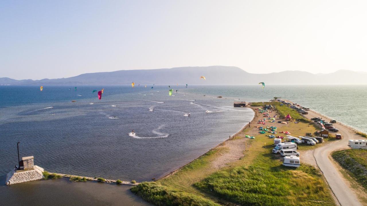 Apartment Sunrise Ploce Плоче Екстериор снимка